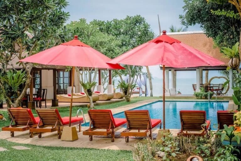 privilege-ezra-beachclub-exterior-day