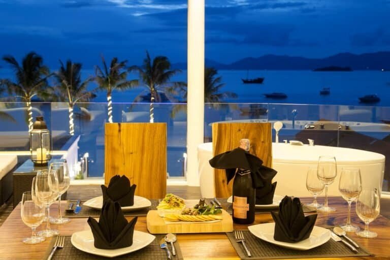 privilege-ezra-restaurant-dinner